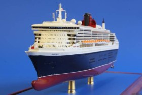 Лайнер Queen Mary 2