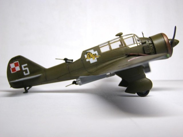 PZL-23B "Карась"