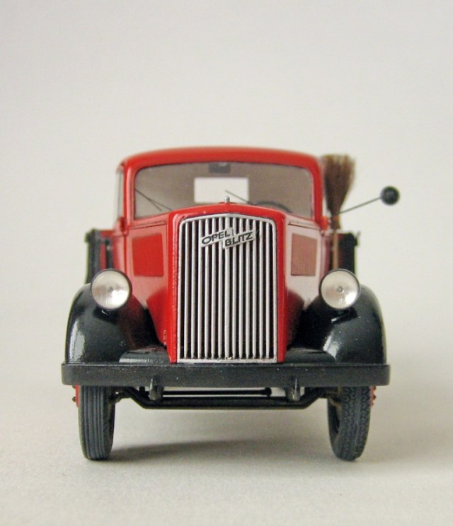 Опелёк - "полуторка"