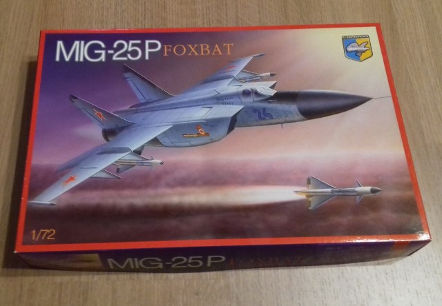 МИГ-25П 1/72 от Кондор