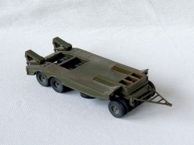 Прицеп ЧМЗАП-5208