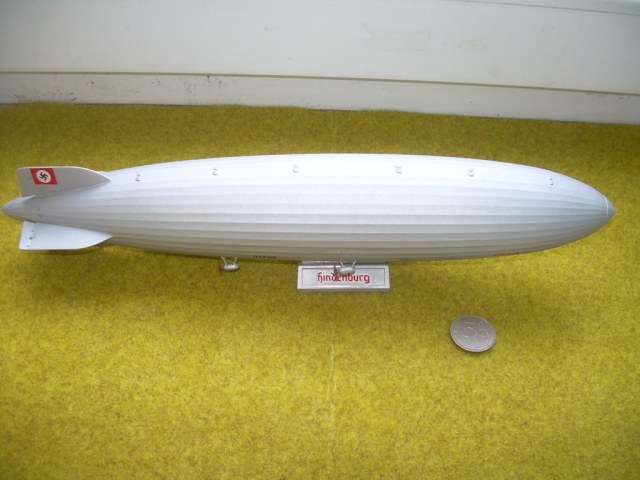 LZ129 Hindenburg (1/720)