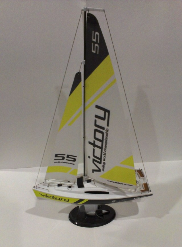 Мини яхта Victory55