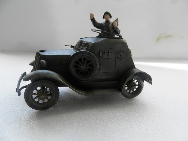 Бронеавтомобиль Д-12