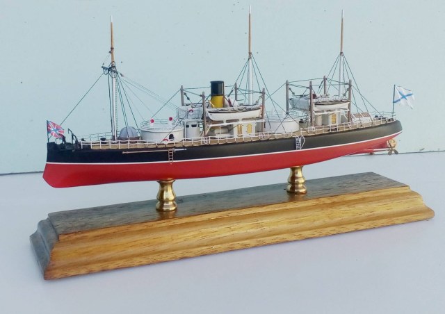 Двух башенная броненосная лодка "Смерч"