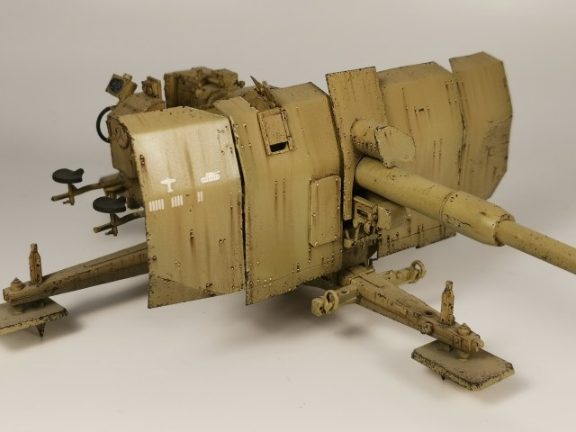 German 8.8cm L71 Flak41 Anti-Aircraft Gun with Sd.Ah.202 Trailer