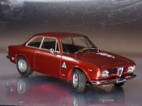 Alfa Romeo Giulia Sprint GTA