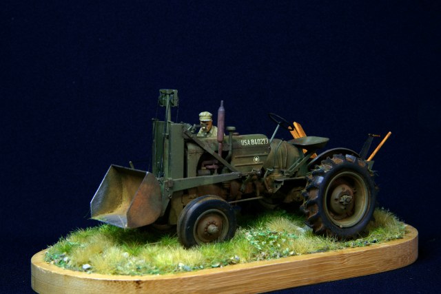 US Army tractor Case Vai