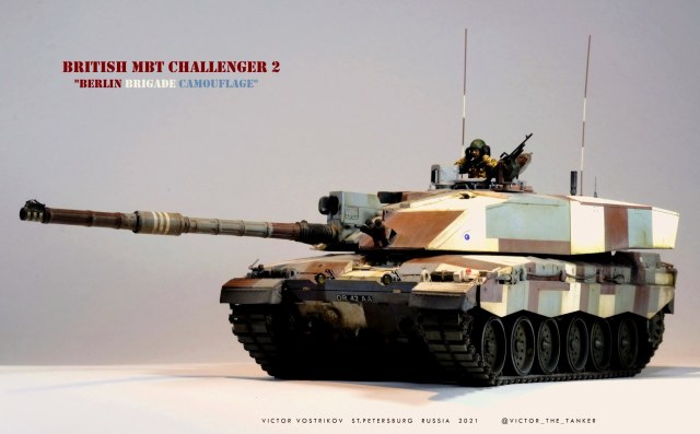 CHALLENGER 2 "Berlin Brigade Camouflage"