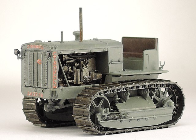 Сталинец С-65 1:72