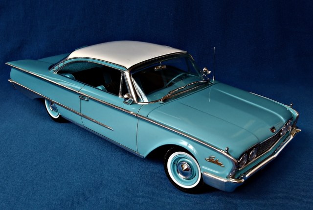1960 FORD Starliner