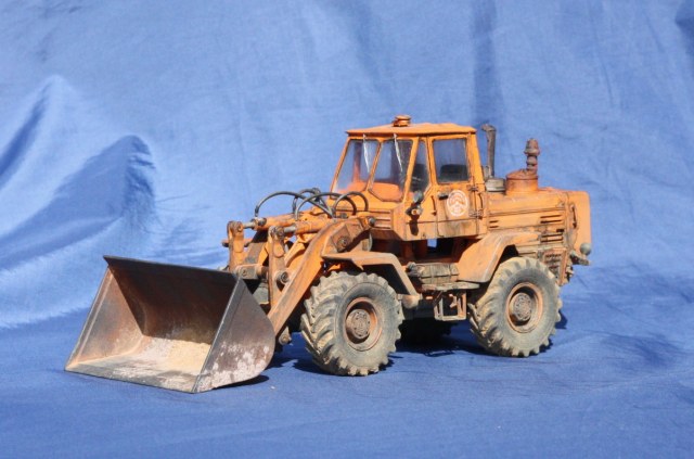 Фронтальный погрузчик Т-156