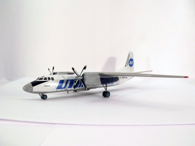 Ан-24РВ ЮТэйр