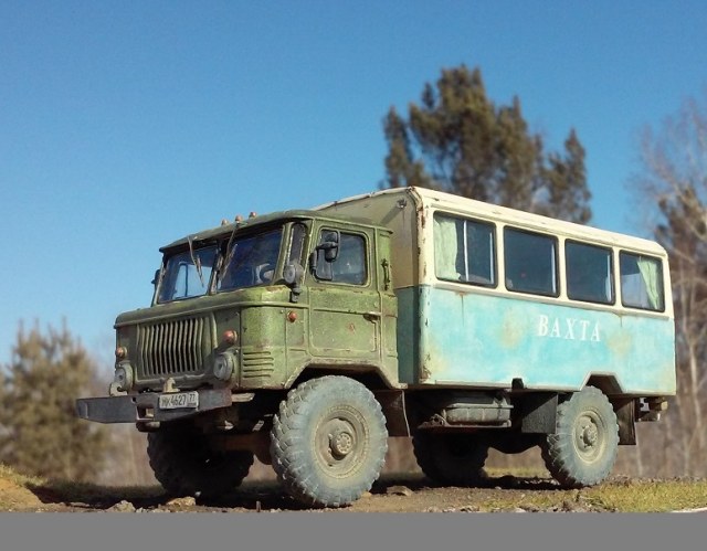 Вахтовый автобус НЗАС-3964
