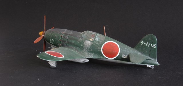 Tamiya 61018 Mitsubishi J2M3 Interceptor Raiden (Jack) 1:48