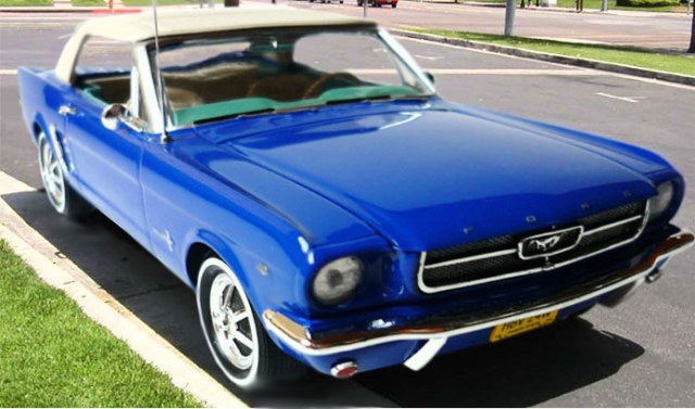 Ford Mustang `64 1/2 Convertible