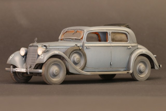 Mercedes-Benz 320 w142