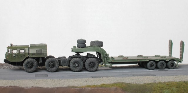 МАЗ-7410+ ЧМЗАП-9990