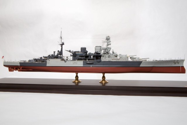 Модель линейного крейсера "Рипалз" (HMS Repulse) на 1941 год.
