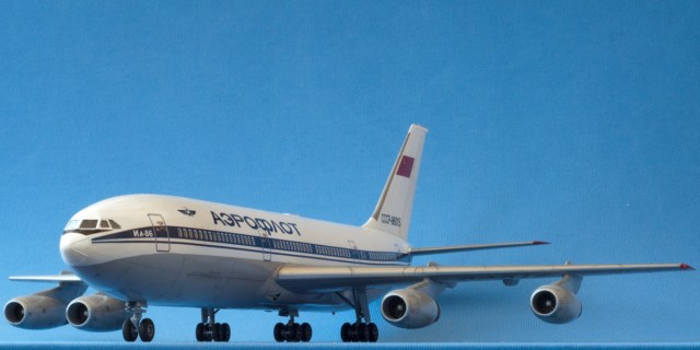 Ил-86 СССР-86015