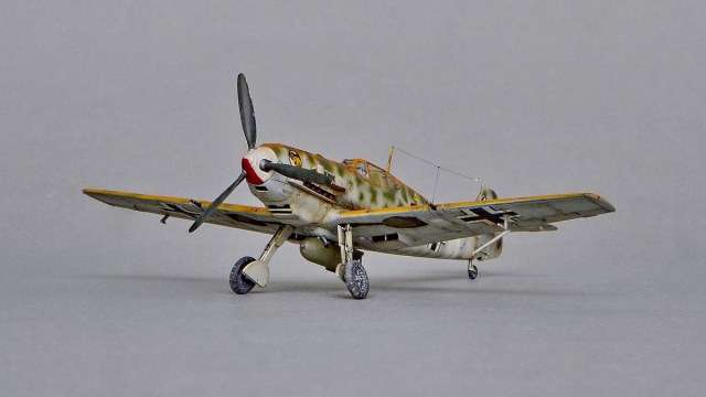 Messerschmitt Bf.109E-7/B Trop