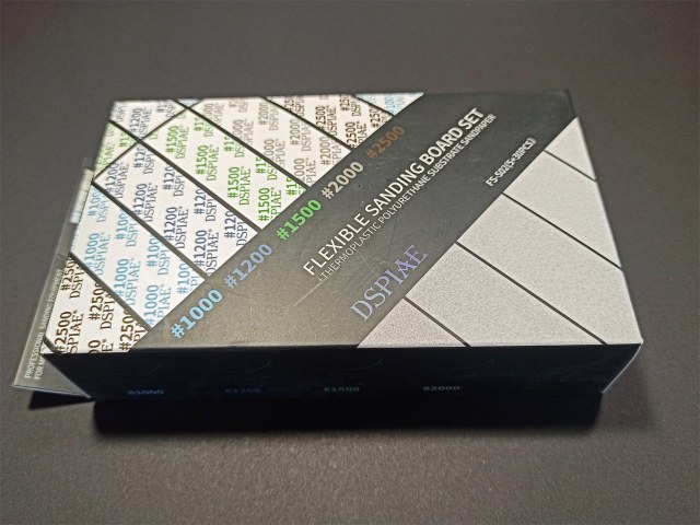 Набор наждачной бумаги