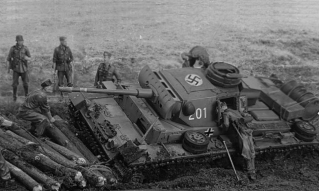 "Ганс, а давай срежем..."