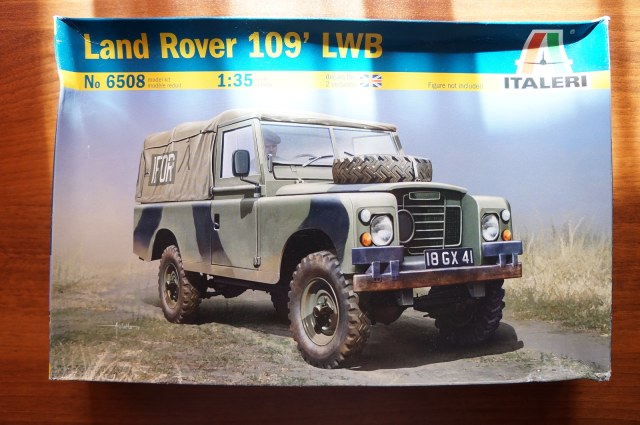 Land Rover 109' LWB