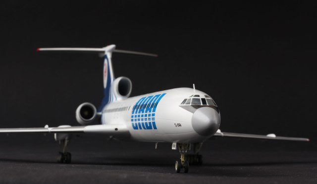 Ту154б ORBI 4L-85168