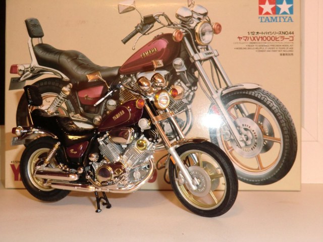 Yamaha XV1000 Virago