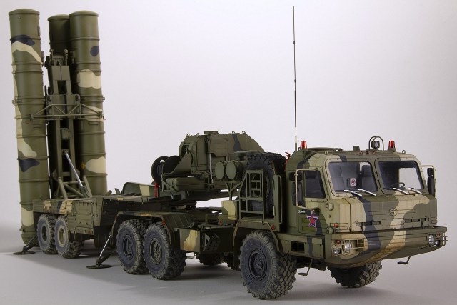 Баз-64022 с 5P85TE2 TEL С-400 "Триумф"