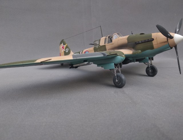 Штурмовик Ил-2М-3.