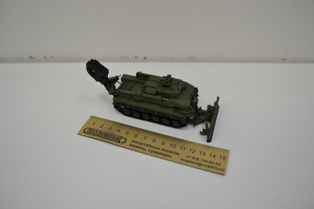 Универсальная бронированная инженерная машина УБИМ