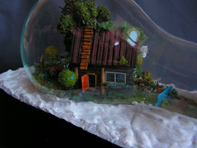 3-я, 4-ая, 5-ая миниатюры в лампочках!!!