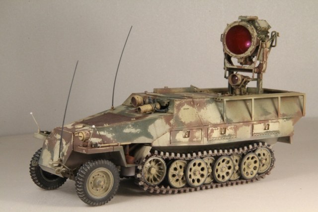 Sd.kfz 251 UHU