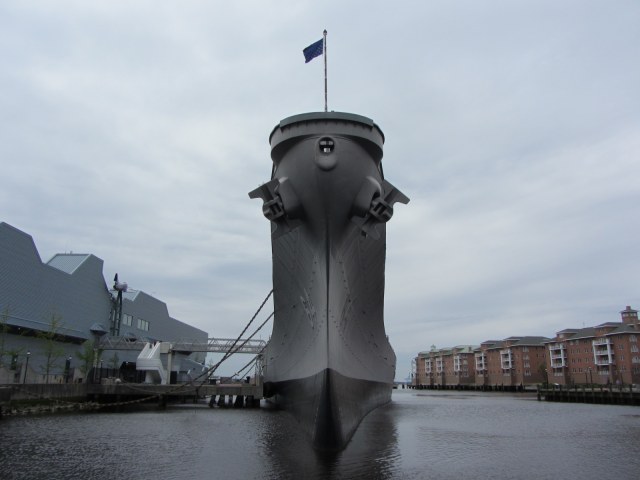 Военно-морской музей Наутикус (Nauticus)