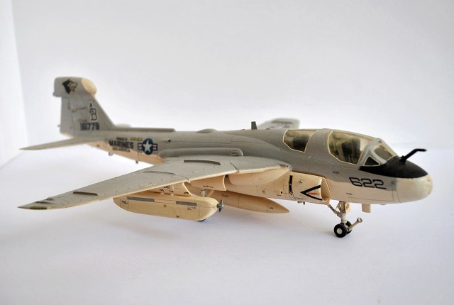 GRUMMAN EA-6B "PROWLER"