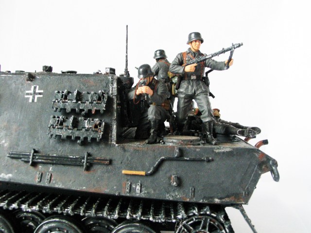 САУ - Jagdpanzer VI "Тигр"