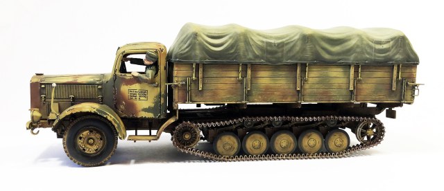 Немецкий тяжелый полугусеничный грузовик L 4500R "Маультир"