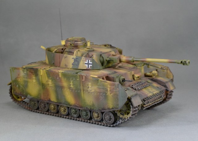 Pz IV ausf J Late Nibelungenwerk с полным интерьром