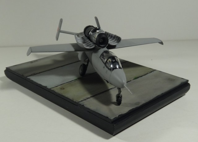 Трофейный реактивный самолет He.162 A-2 Salamander