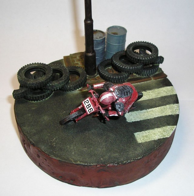 Гоночный BMW R-12