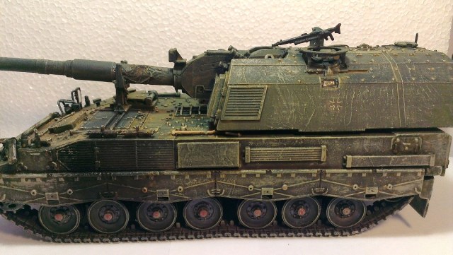Panzerhaubitze 2000