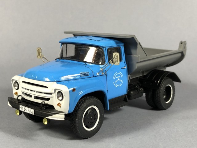 ЗиЛ-130 ММЗ 555