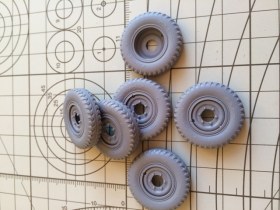 Einheitsdiesel kfz61 (Type 1 Off- road tread pattern)