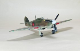 Hawker Hurricane IIВ Arma Hobby 1/72, первый в ВВС РККА.