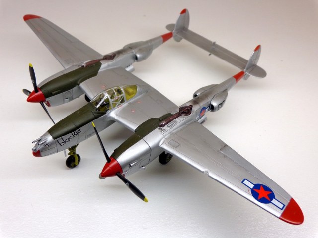 Lockheed P-38L "BLACKIE"