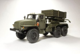 РСЗО БМ-21 "Град" (Урал-4320)