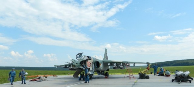 Штурмовик Су-25 "Грач" 1/72