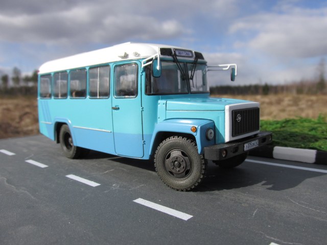 КАвЗ-3976
